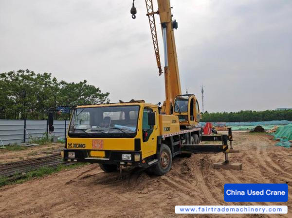 Buy XCMG 25k Used Crane / 1